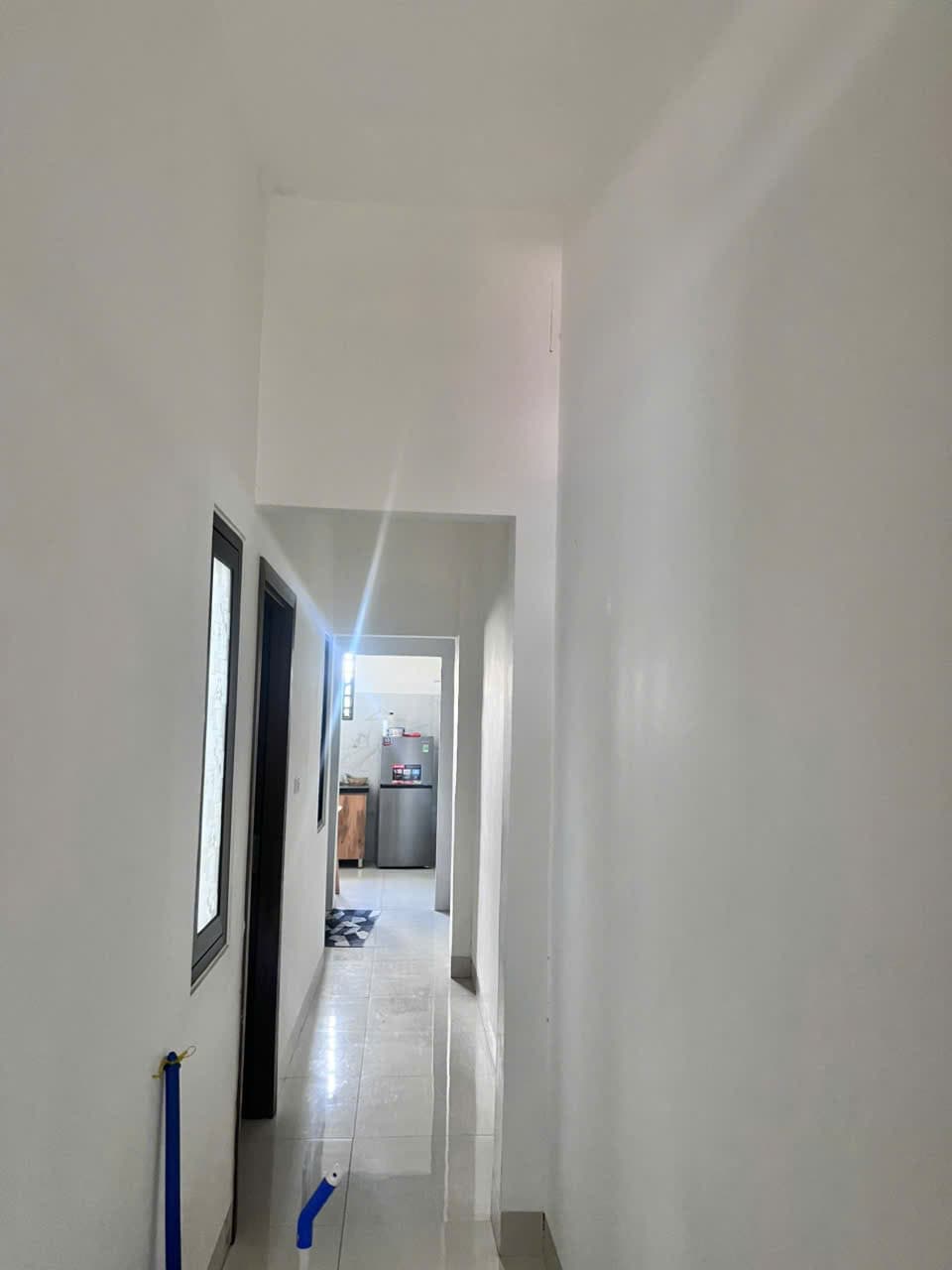 Nhà nguyên căn mỹ đa đông 12 , diện tích 100m2, gồm 3 căn hộ, phù hợp để ở