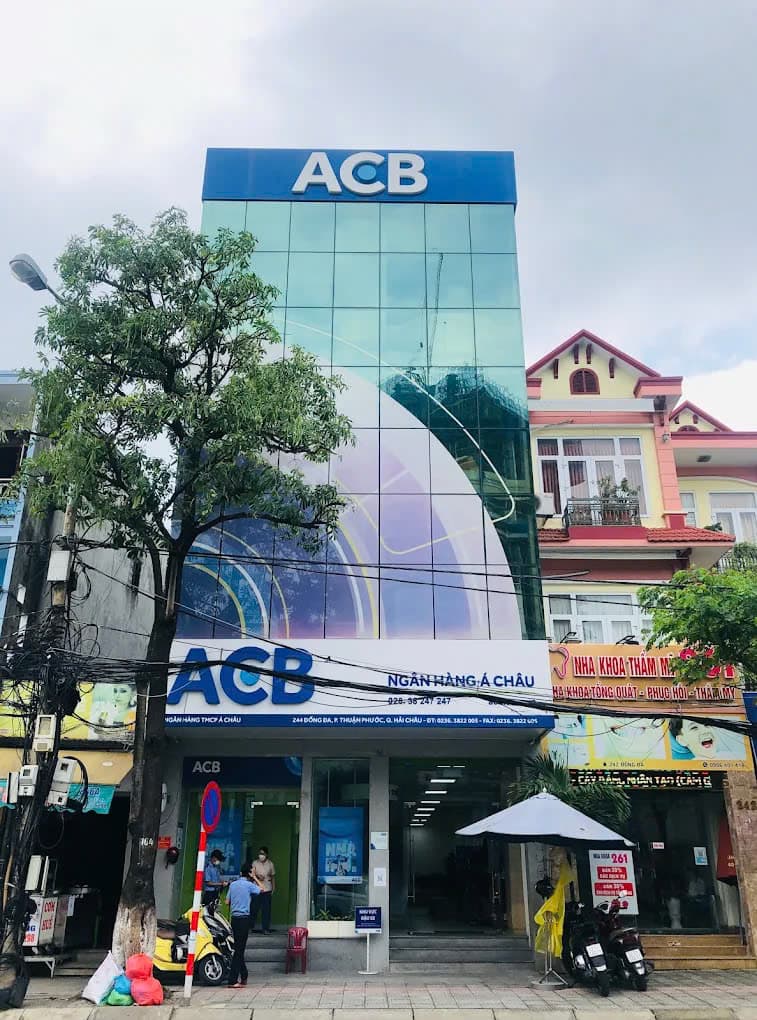 Nhà nguyên căn Đống Đa, 4 tầng 600m2 sử dụng, phù hợp làm nhà hàng