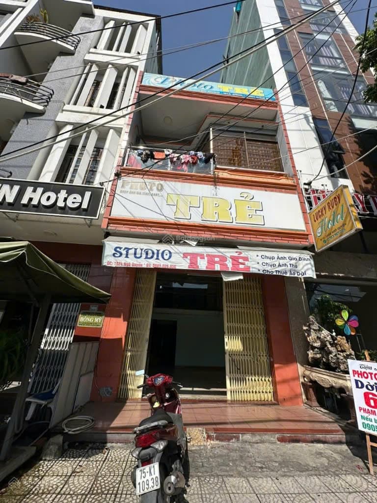 Nhà nguyên căn 2 tầng mặt phố Ngô Quyền -  trục chính Sơn Trà kinh doanh vp, Cty, Showroom