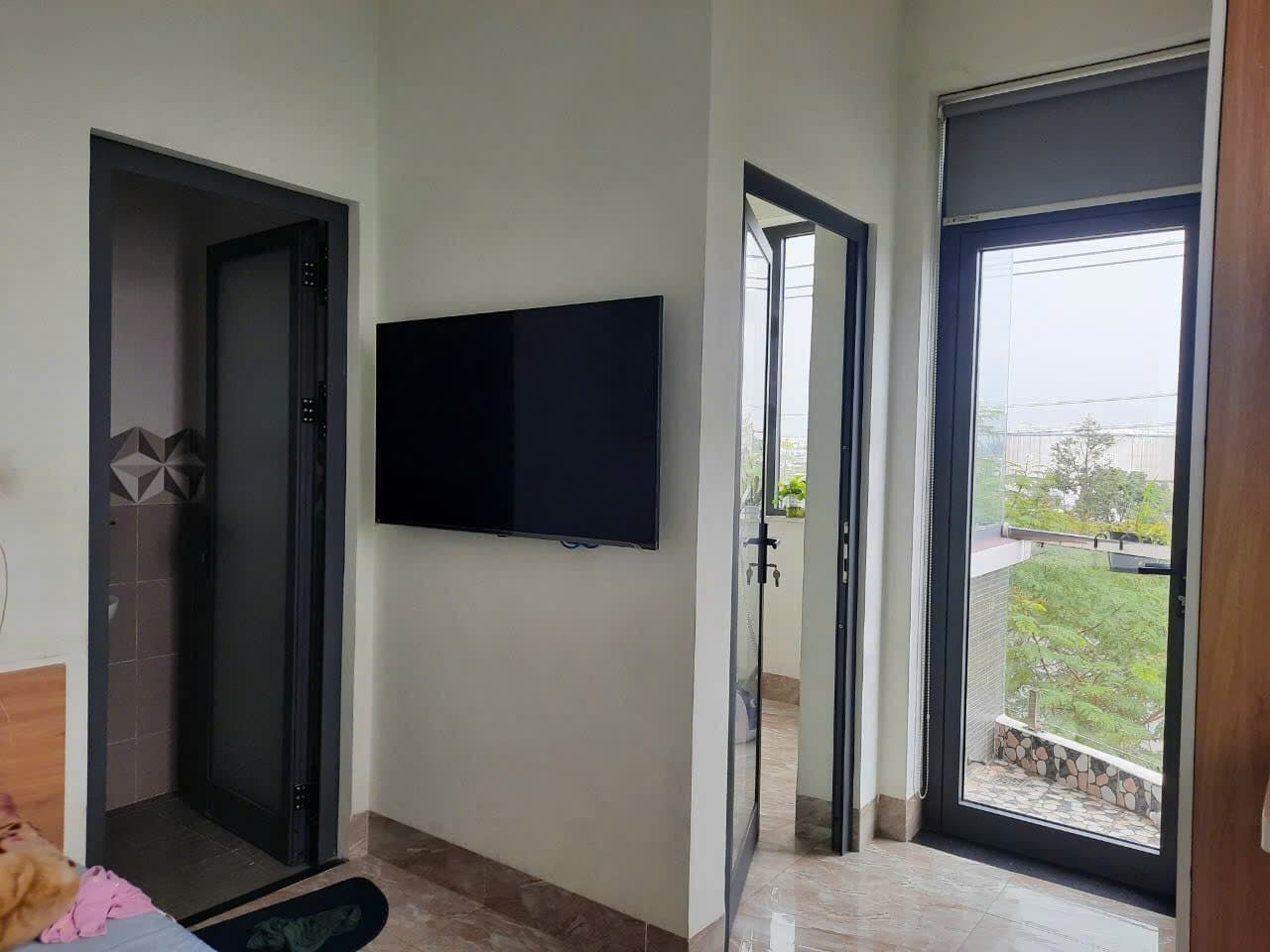 Nhà nguyên căn 3 tầng đường Lê Văn Hiến, phù hợp văn phòng và showroom - Ảnh 9