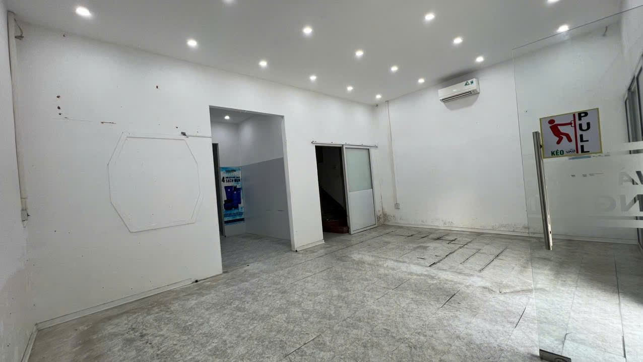 Mặt bằng kinh doanh riêng tại Phan Đình Phùng - Ảnh 2