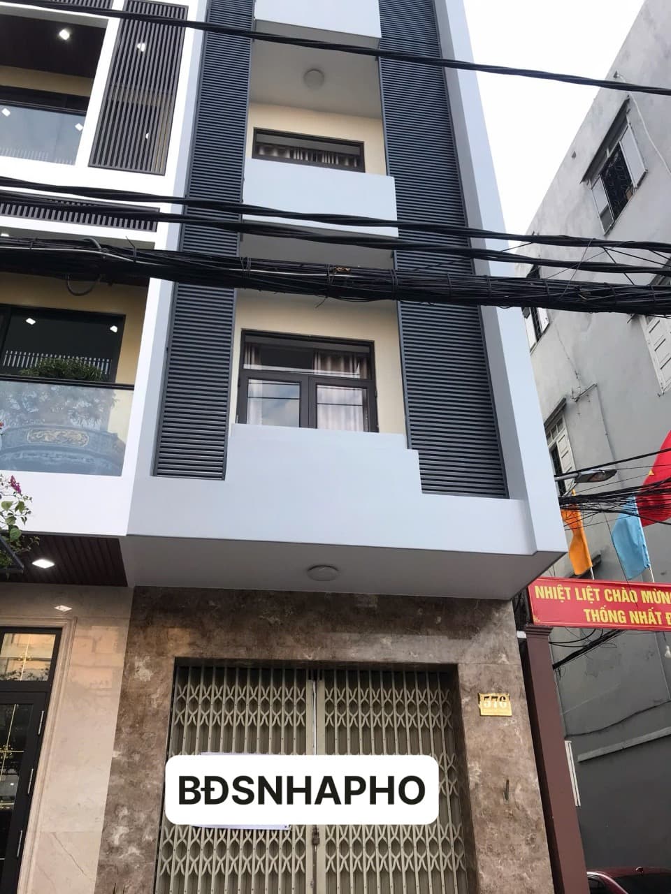 Nhà nguyên căn 5 tầng đường Trưng Nữ Vương, quận Hải Châu