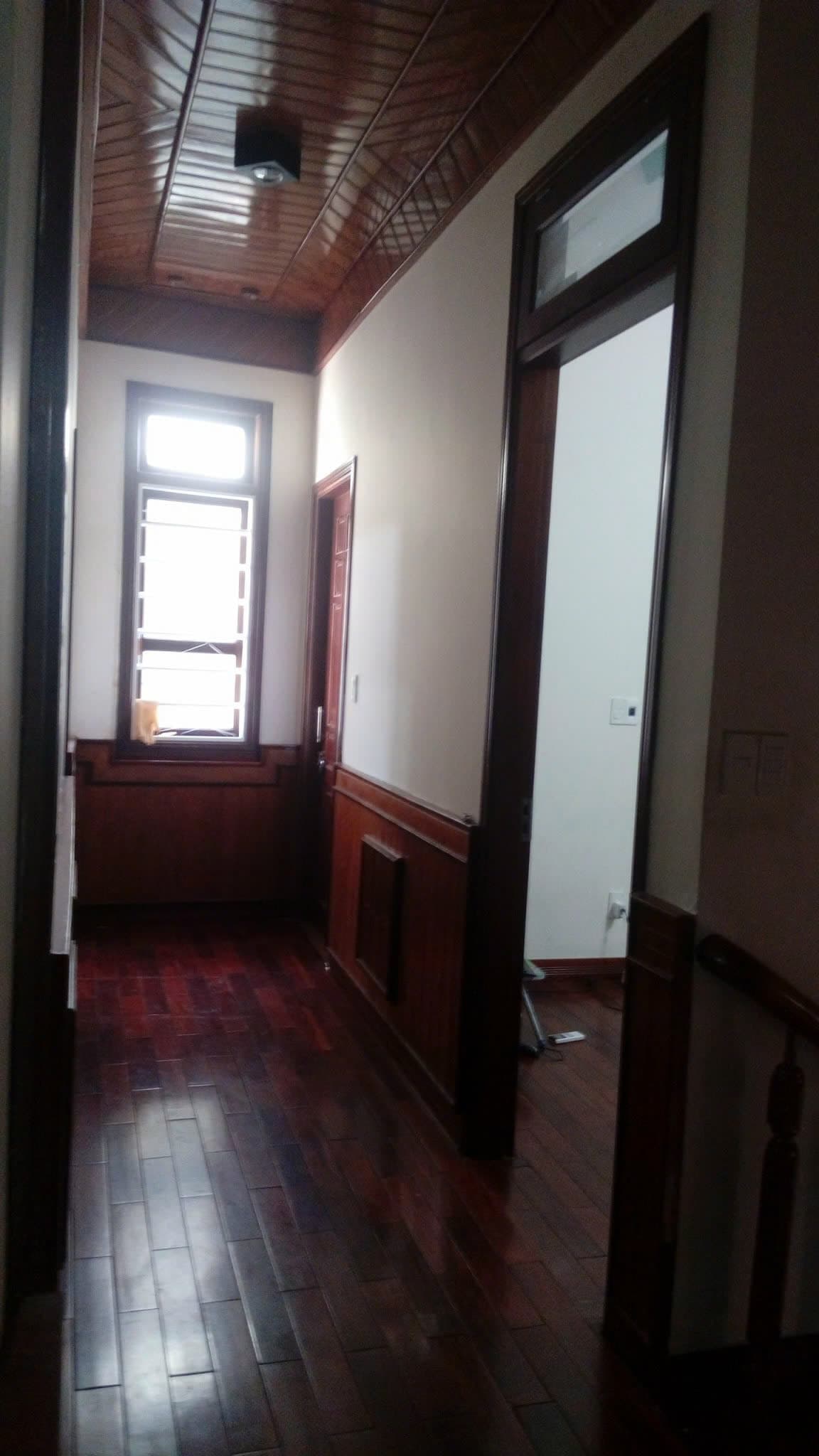 Biệt thự mini 2 tầng mặt tiền Cách Mạng Tháng 8, diện tích 240m2, phù hợp làm văn phòng - Ảnh 3