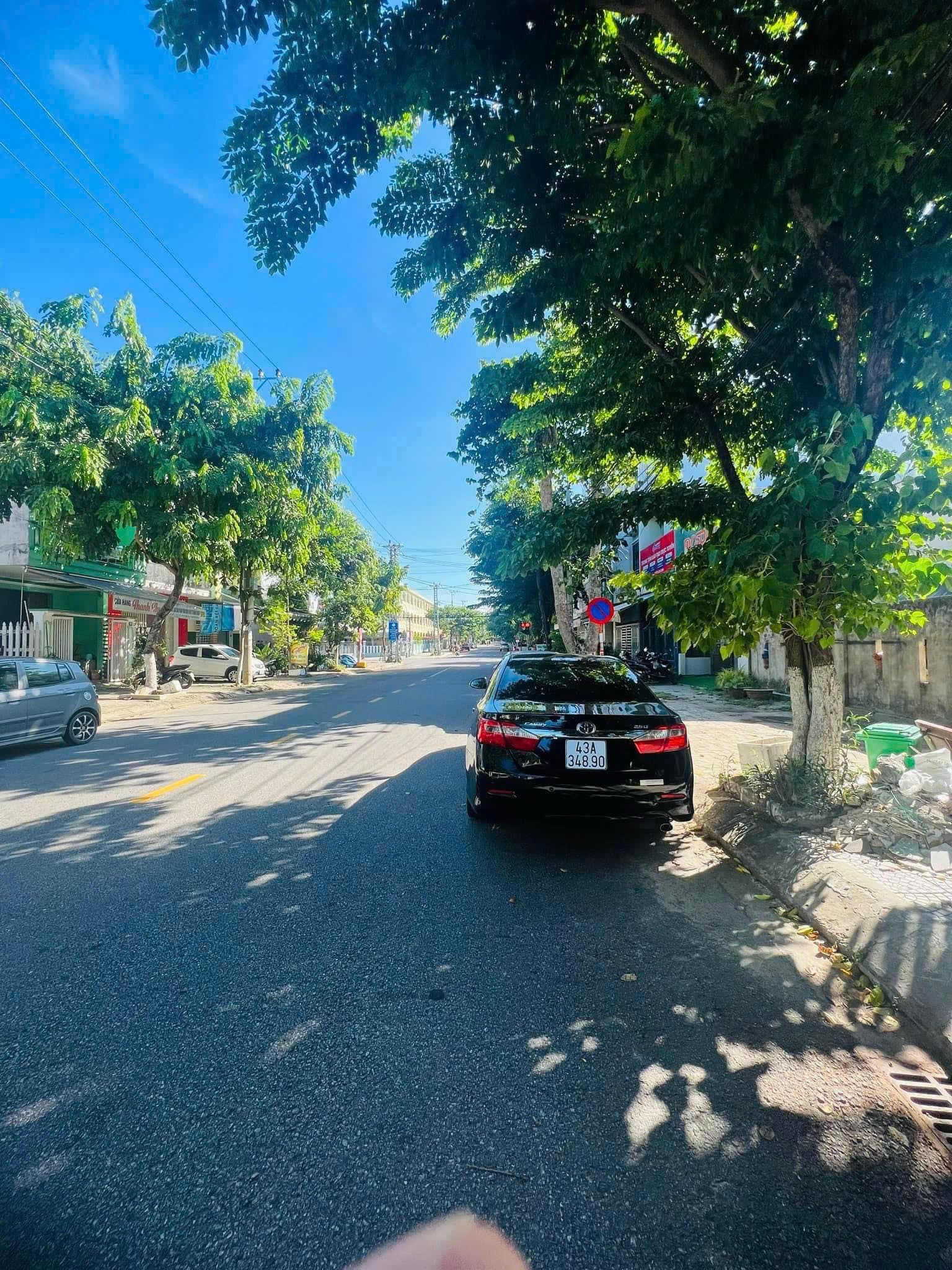 Nhà nguyên căn mặt tiền Phạm Tứ gần chợ Cẩm Lệ, diện tích gần 300m2, phù hợp ở và kinh doanh - Ảnh 3