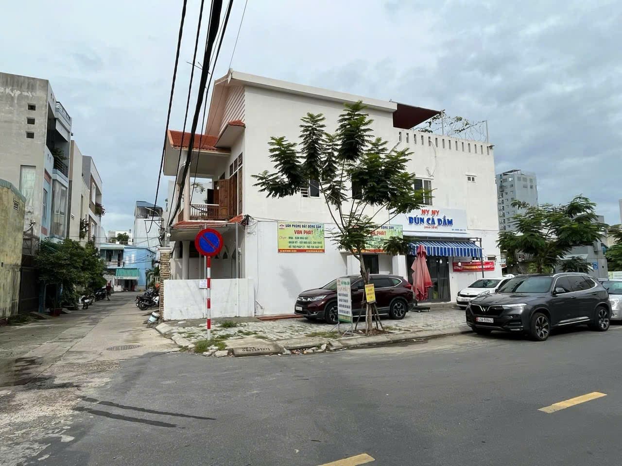 Mặt bằng kinh doanh 120m2 đường Hồ Nghinh, gần biển Mỹ Khê, phù hợp văn phòng và dịch vụ