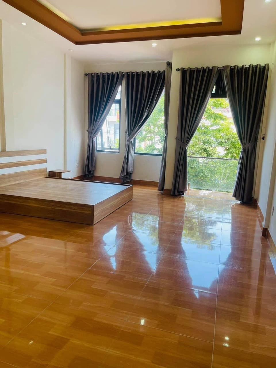 Nhà nguyên căn 3 tầng đường Đoàn Khê, phù hợp để ở và kinh doanh - Ảnh 3