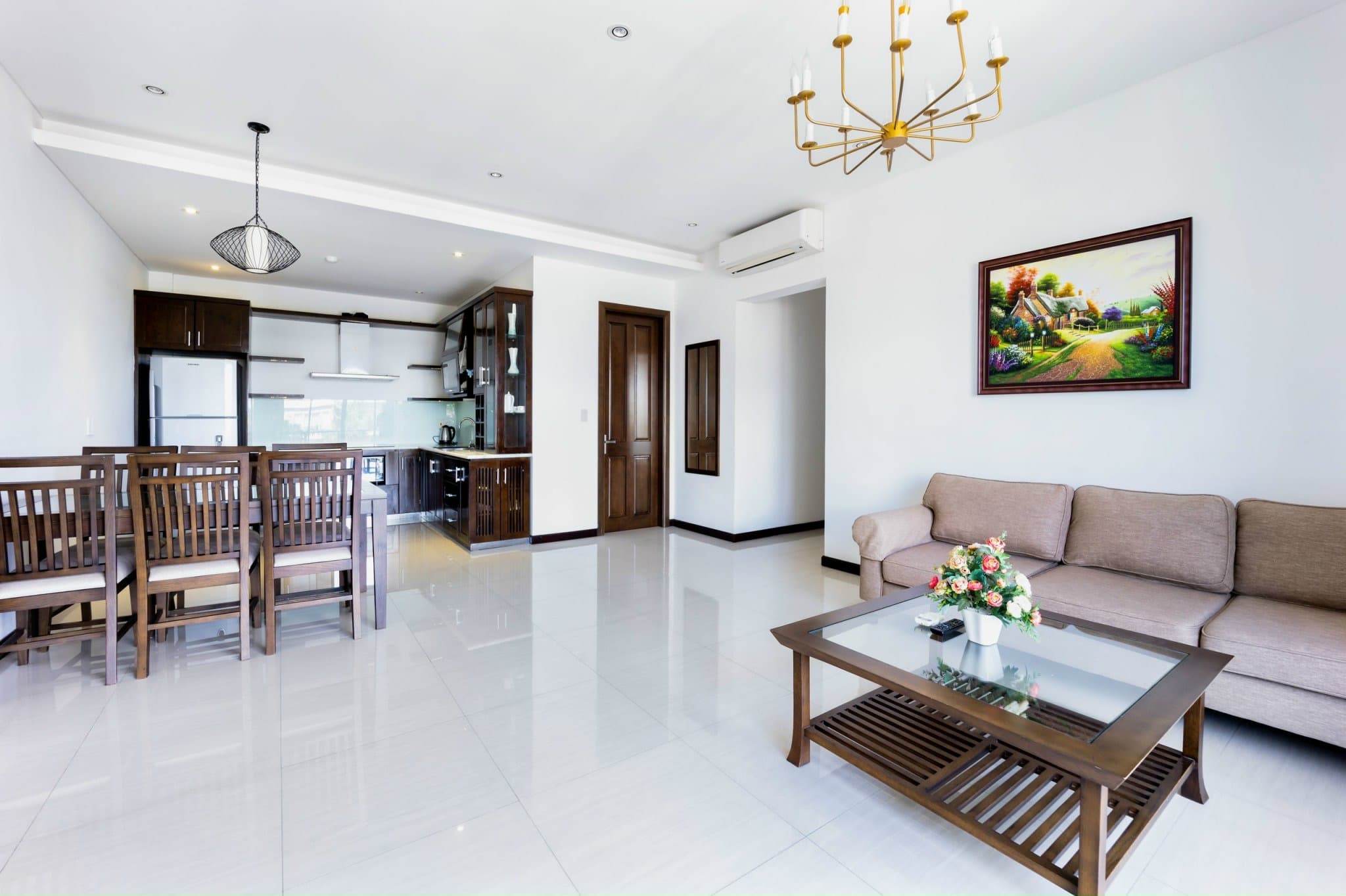 Căn hộ 2 phòng ngủ 125m2 trên đường Chế Lan Viên, có hồ bơi và phòng gym