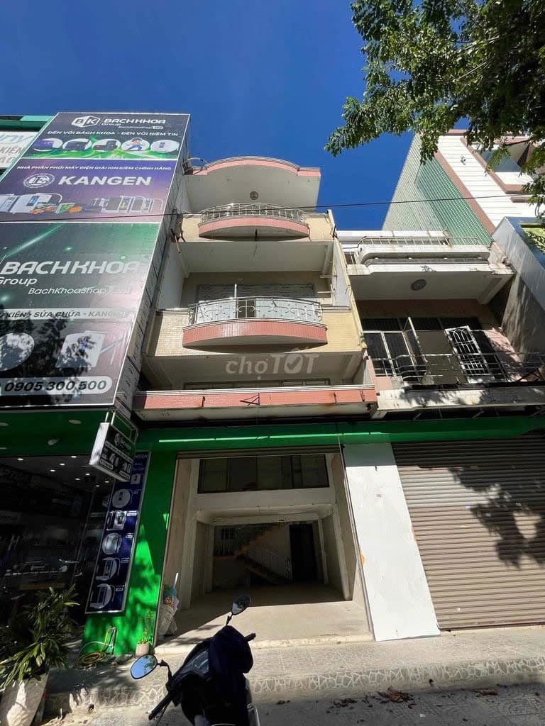 NHÀ 3 TẦNG MẶT TIỀN HÀM NGHI - PHỐ ĐIỆN TỬ ĐÀ NẴNG 