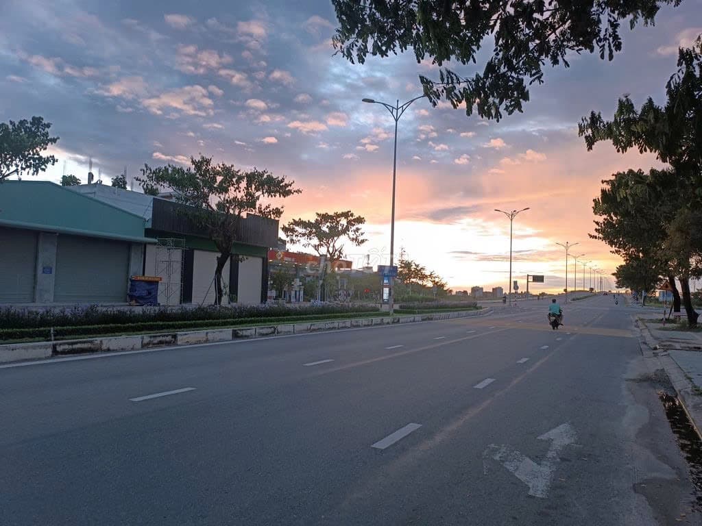 Mặt bằng tiền chế cấp 4 247m2 đường Võ Chí Công, phù hợp kinh doanh đa dạng - Ảnh 3