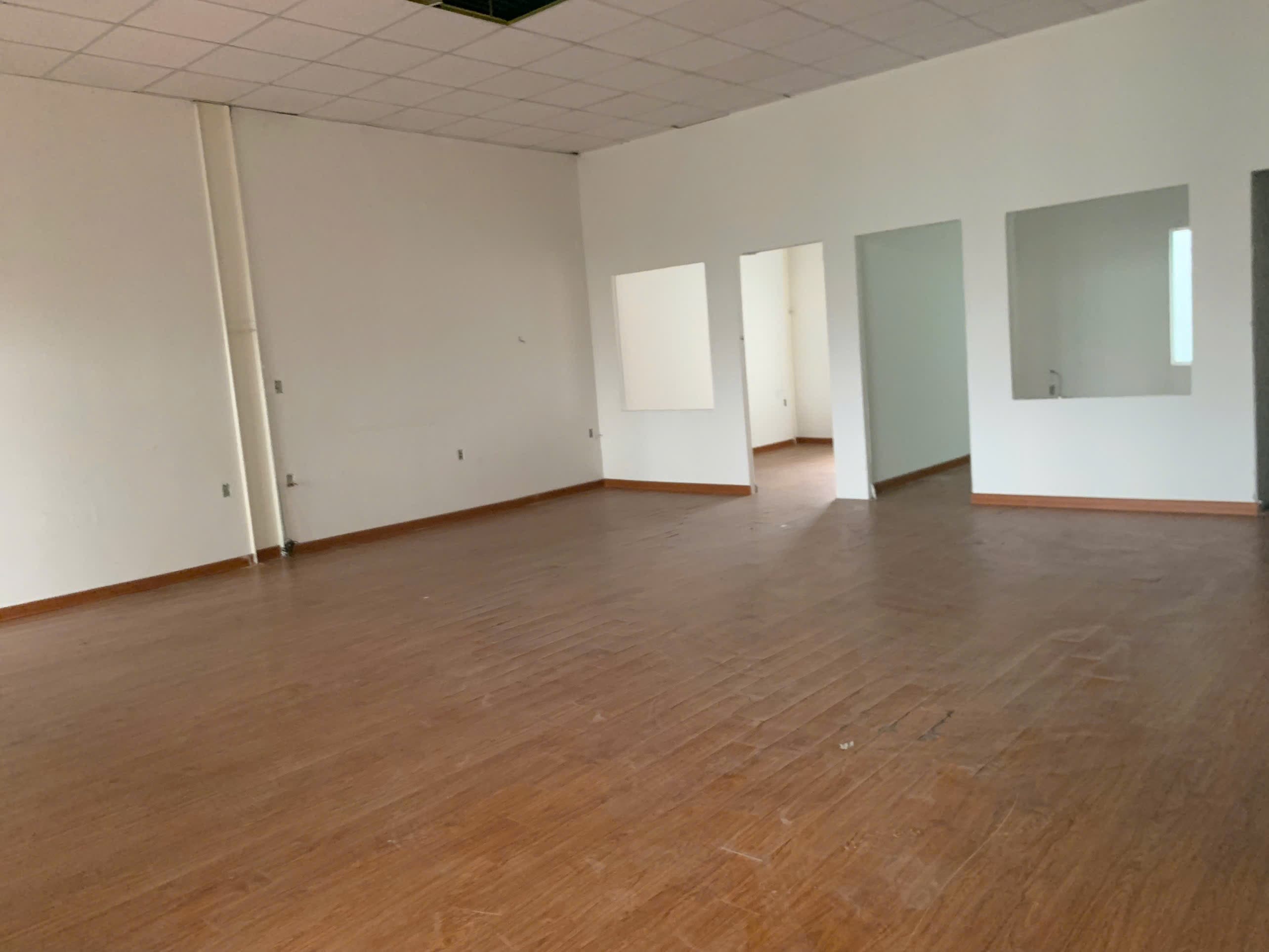 VĂN PHÒNG 180M2 ĐƯỜNG HỒ XUÂN HƯƠNG, FREE 1 THÁNG SETUP  - Ảnh 3