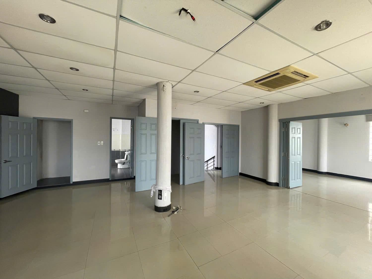 Nhà nguyên căn 4 tầng đường 3 tháng 2, diện tích 600m2, phù hợp văn phòng và kinh doanh - Ảnh 5