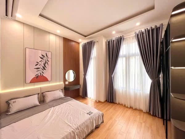 Nhà nguyên căn Bình an-  3 tầng diện tích 120m2, ngang 4m, có nội thất sẵn