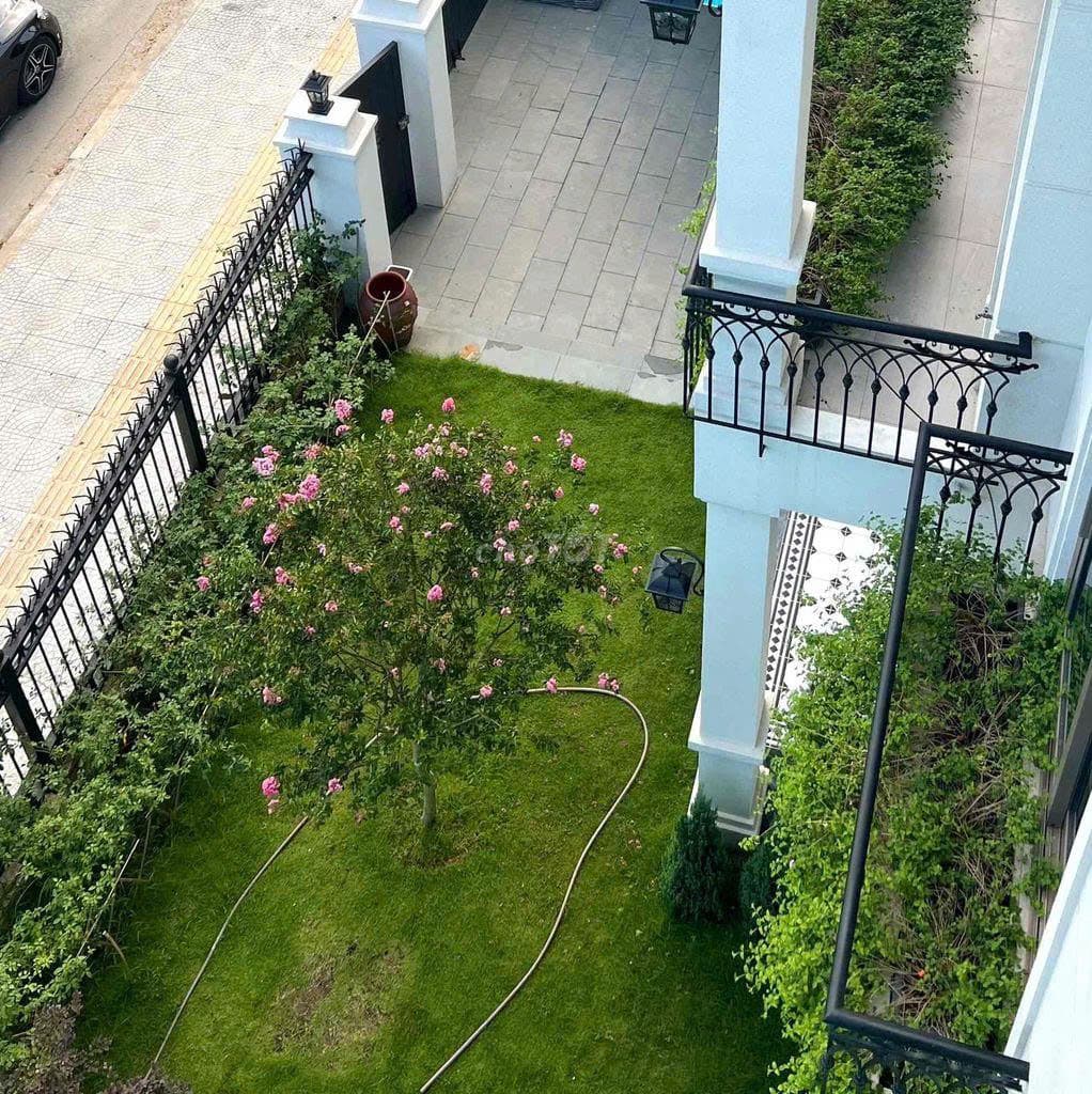 NGUYÊN CĂN BIỆT THỰ KHU FPT - Ảnh 8