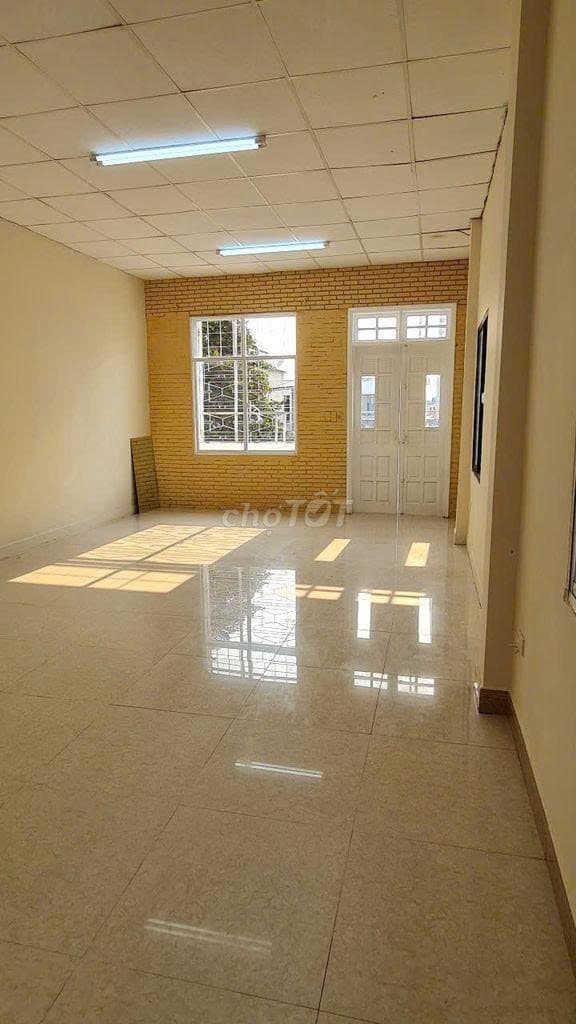 NHÀ NGUYÊN CĂN 3 TẦNG CHO THUÊ 192M2 TẠI HOÀNG DIỆU
