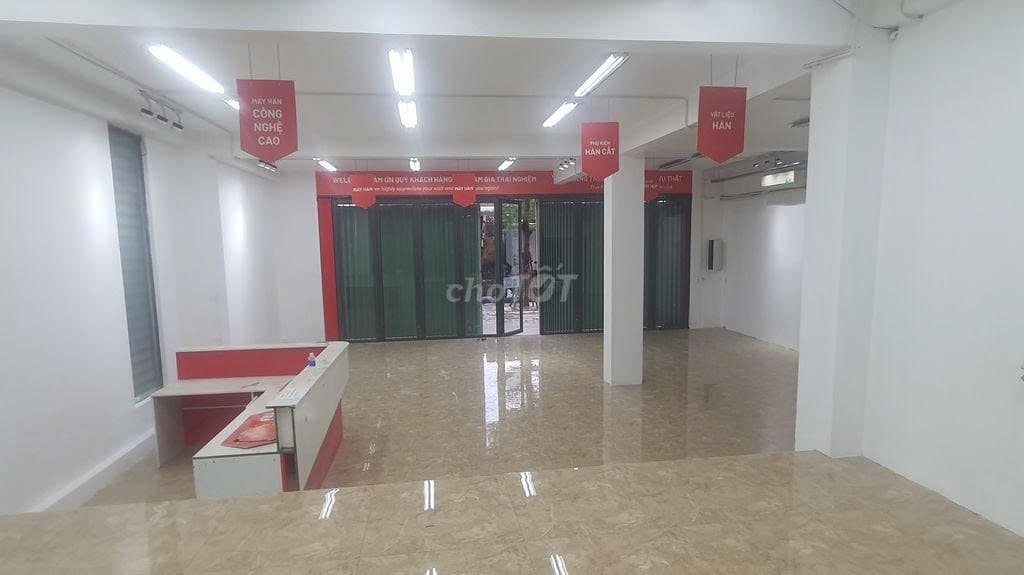 NHÀ NGUYÊN CĂN 2,5 TẦNG PHÙ HỢP MỞ SHOWROM, VP TẠI HOÀNG THỊ LOAN