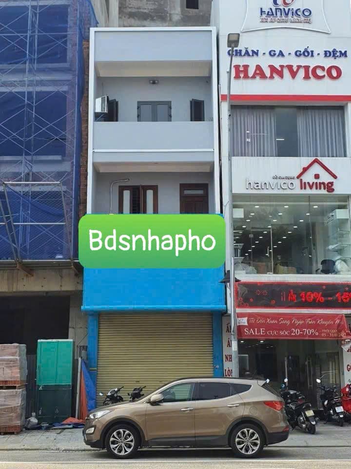 NHÀ NGUYÊN CĂN 3 TẦNG FULL NỘI THẤT NGAY PHỐ THỜI TRANG LÊ DUẨN