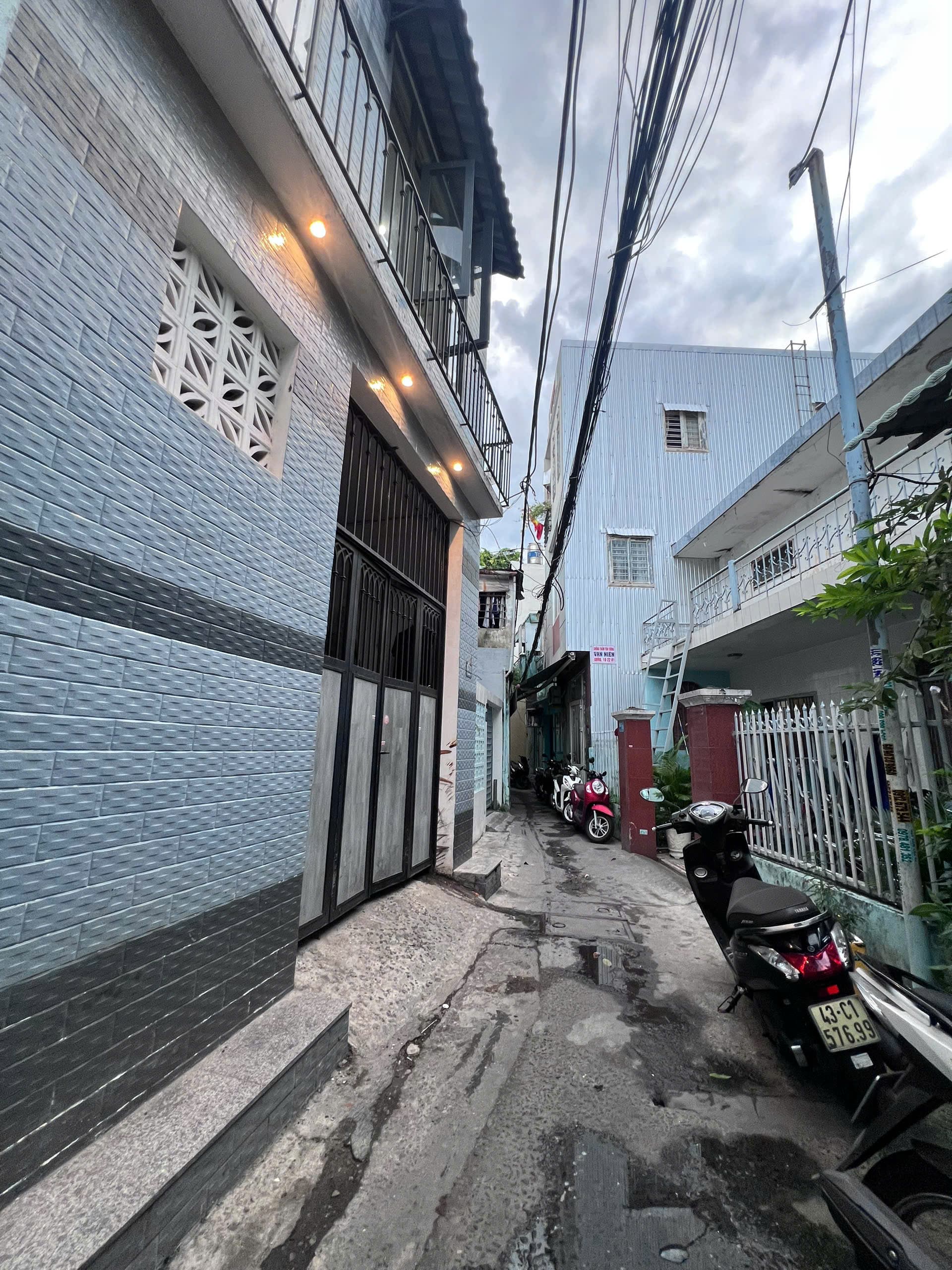 Nhà nguyên căn 3 tầng Lê Đình Lý, có phòng trống cho thuê, phù hợp ở và kinh doanh