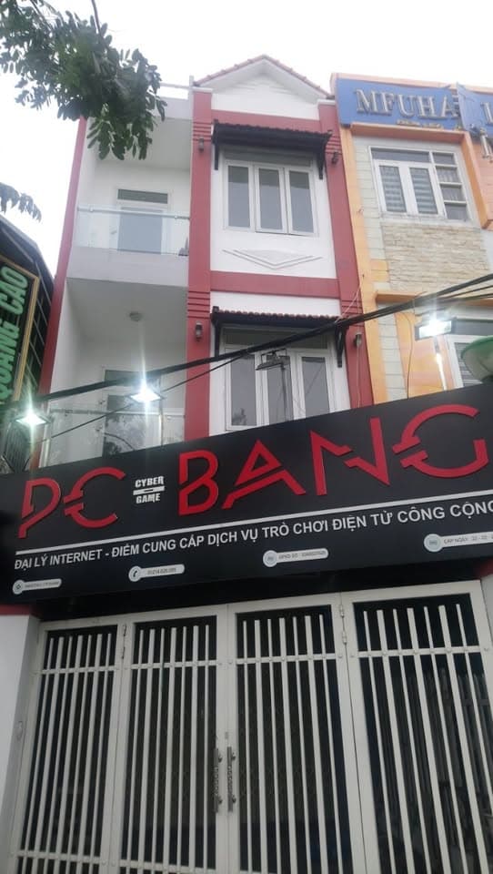 Nhà nguyên căn 3 tầng ngang 4.5m phù hợp kinh doanh gần trường học, cơ quan tuyến đường 2/9 - Ảnh 1