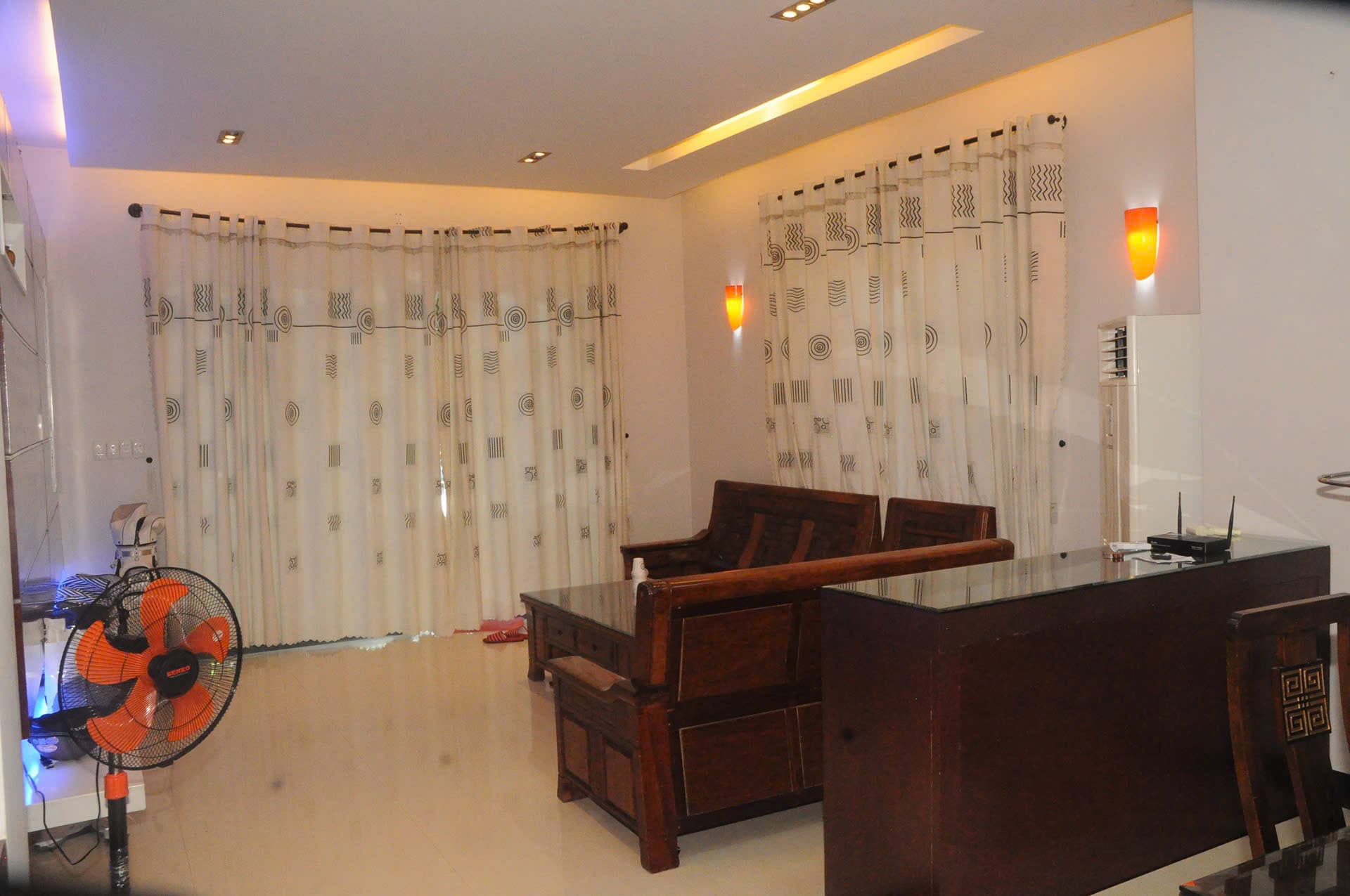 Nhà 3 tầng ngã tư Dương Đình Nghệ và Lê Văn Quý, diện tích 200m², phù hợp kinh doanh cà phê và làm văn phòng - Ảnh 8