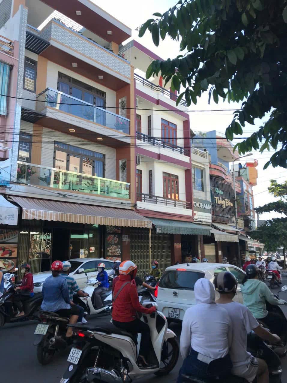 Nhà nguyên căn 4 tầng diện tích 140m2 tại Lê Độ, phù hợp để ở hoặc làm văn phòng - Ảnh 1