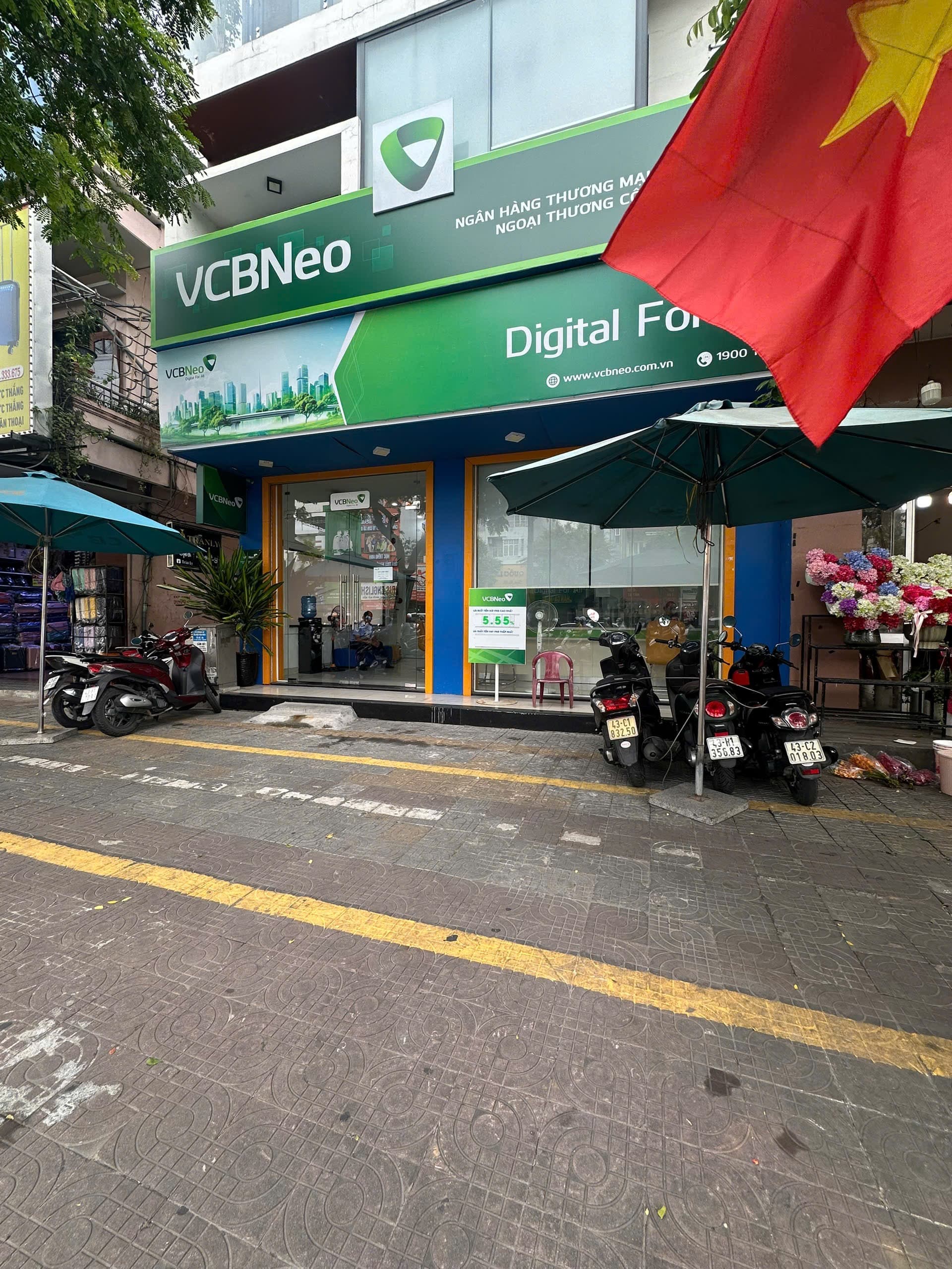 Nhà nguyên căn 3 tầng trống suốt tại Điện Biên Phủ, phù hợp kinh doanh - Ảnh 1