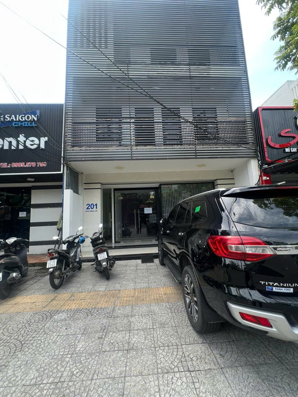 Mặt bằng trống suốt Phan Đăng Lưu tầng trệt 160m2 tại Phan Đăng Lưu, quận Hải Châu, phù hợp văn phòng - Ảnh 3