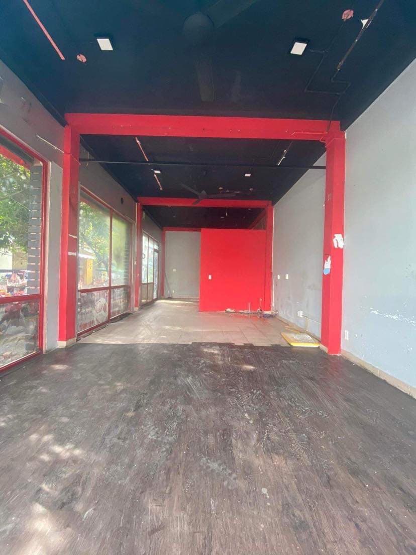 2 mặt tiền Phan Đăng Lưu, phù hợp kinh doanh đa dạng - Ảnh 1