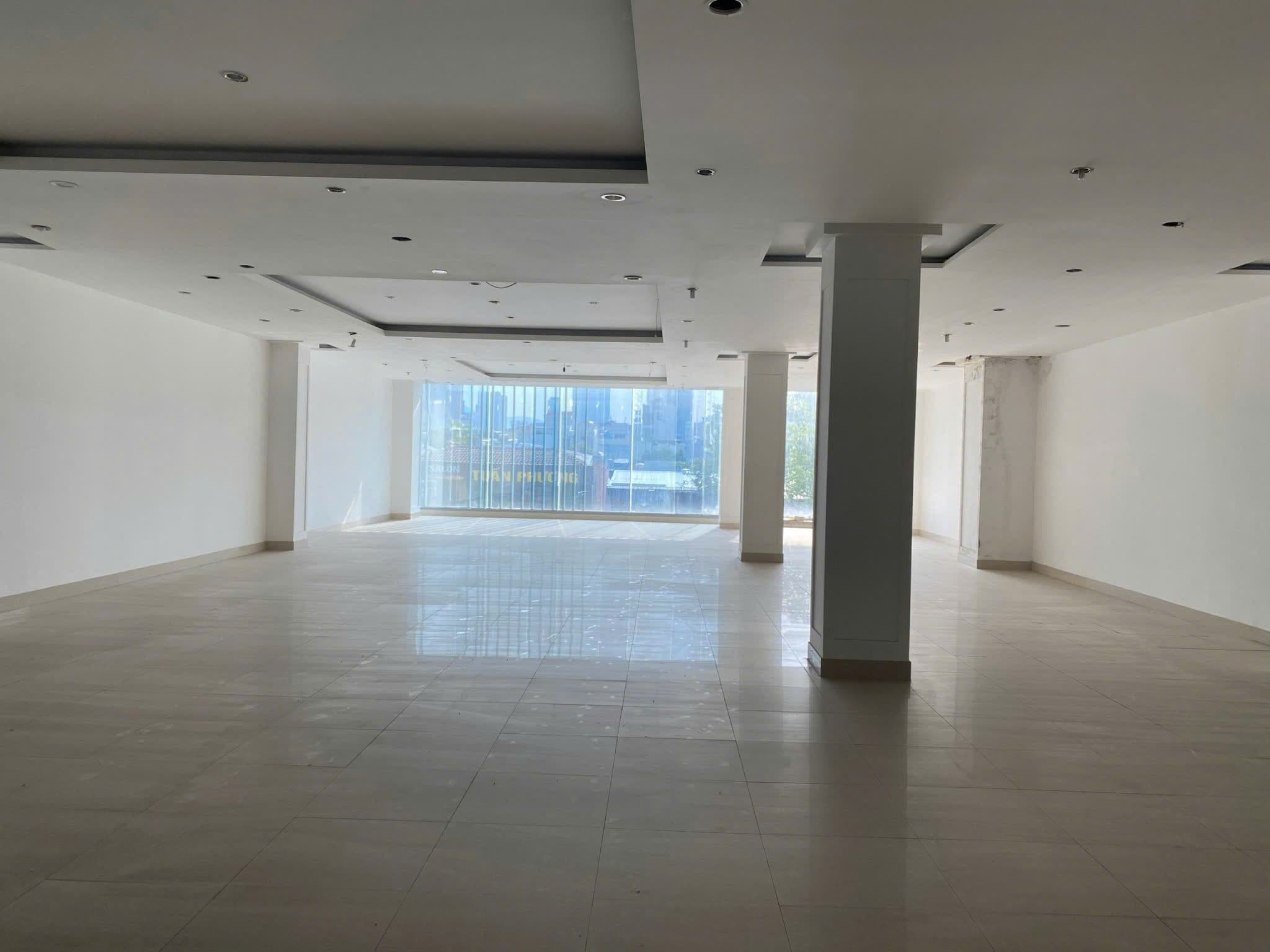 Nhà nguyên căn 7 tầng có hầm tại Ông Ích Khiêm, diện tích lớn phù hợp kinh doanh - Ảnh 3