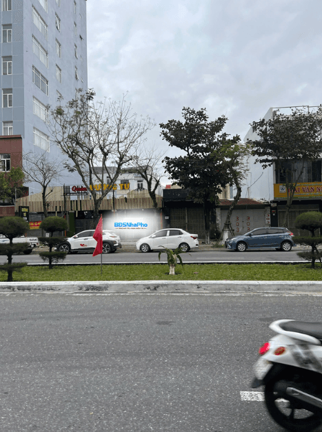 Nhà cấp 4 diện tích 250m2 gần Ông Ích Khiêm, phù hợp kinh doanh đa ngành - Ảnh 1