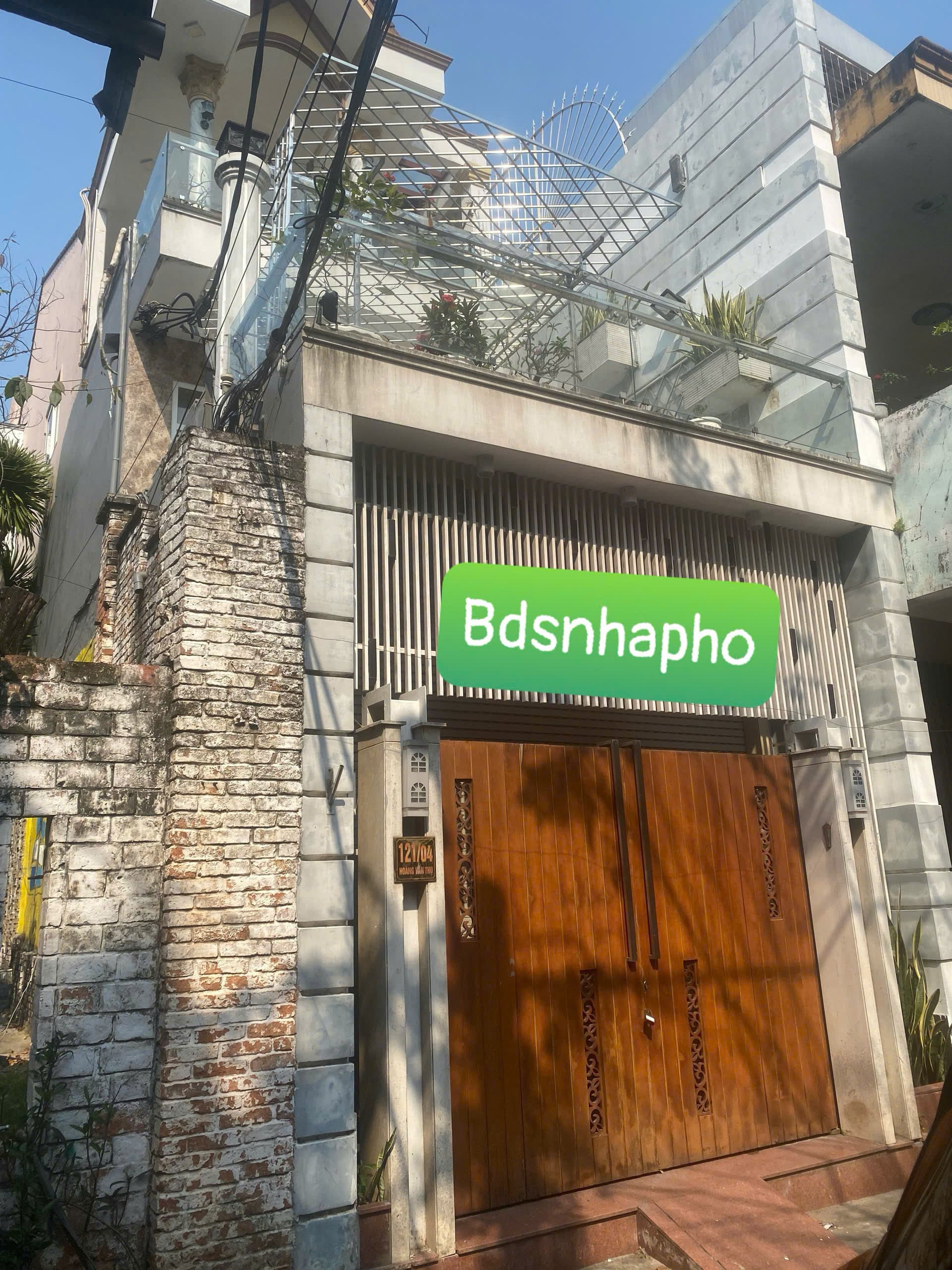 Nhà nguyên căn 3 tầng diện tích 135m² tại Hoàng Văn Thụ, phù hợp kinh doanh - Ảnh 1