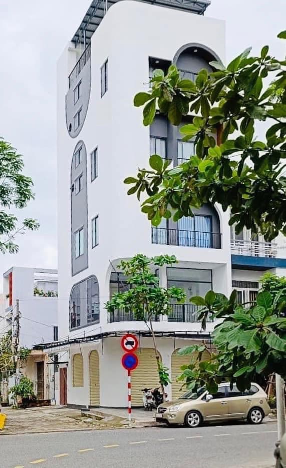 Nhà 2 mặt tiền Hồ Quý Ly, 100m2, phù hợp kinh doanh và căn hộ cho thuê - Ảnh 1