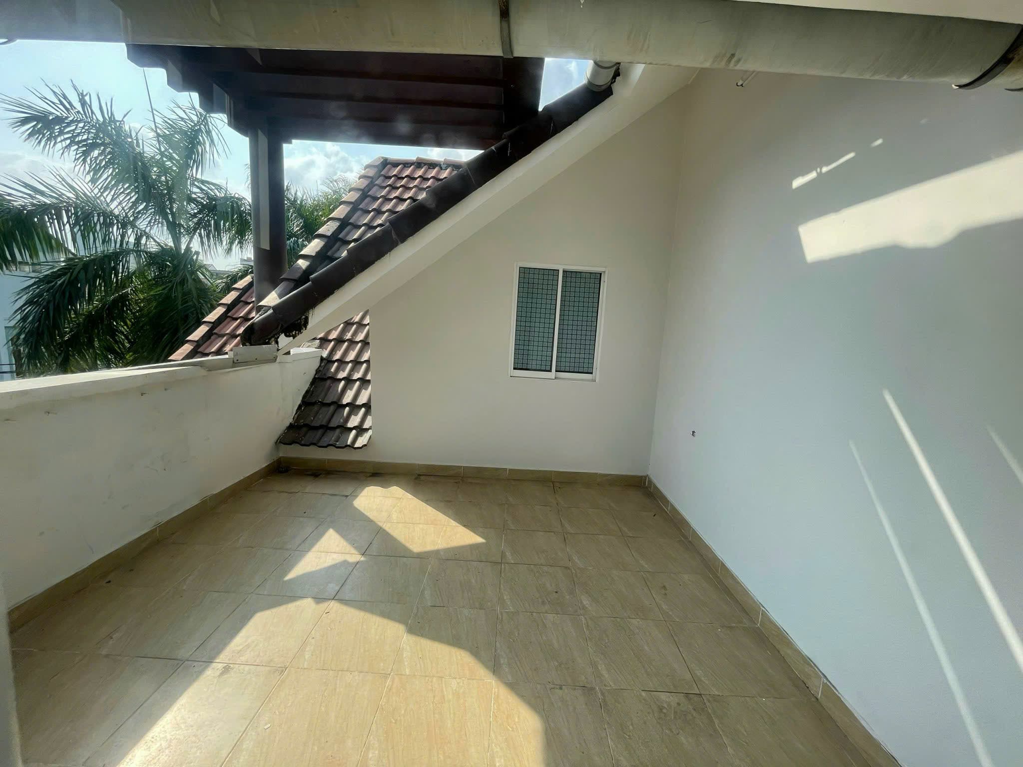 Nhà nguyên căn 3 tầng đường Hoàng Đức Lương, phường An Hải Bắc, quận Sơn Trà - Ảnh 2