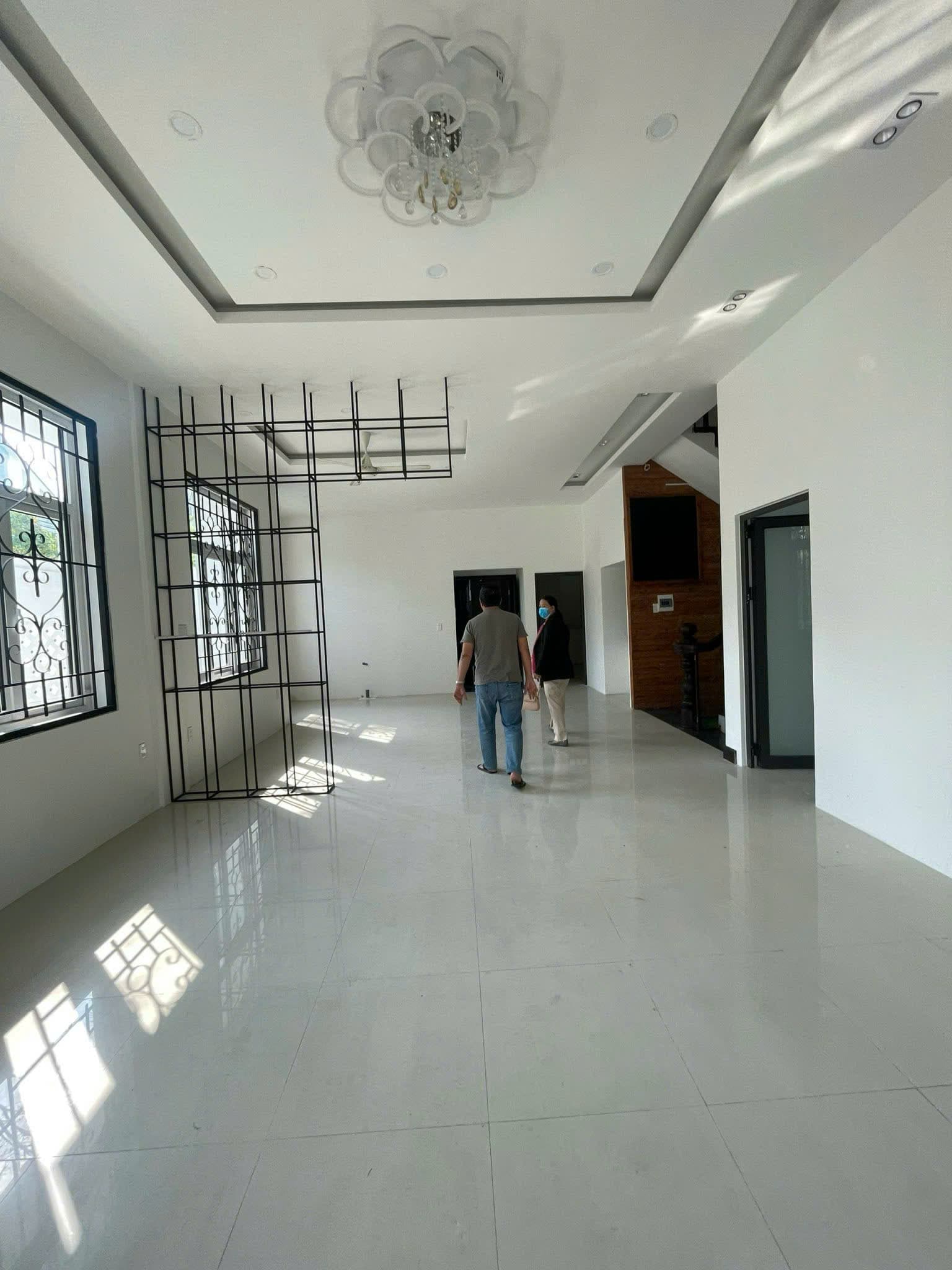 Nhà nguyên căn 3 tầng đường Hoàng Đức Lương, phường An Hải Bắc, quận Sơn Trà - Ảnh 3