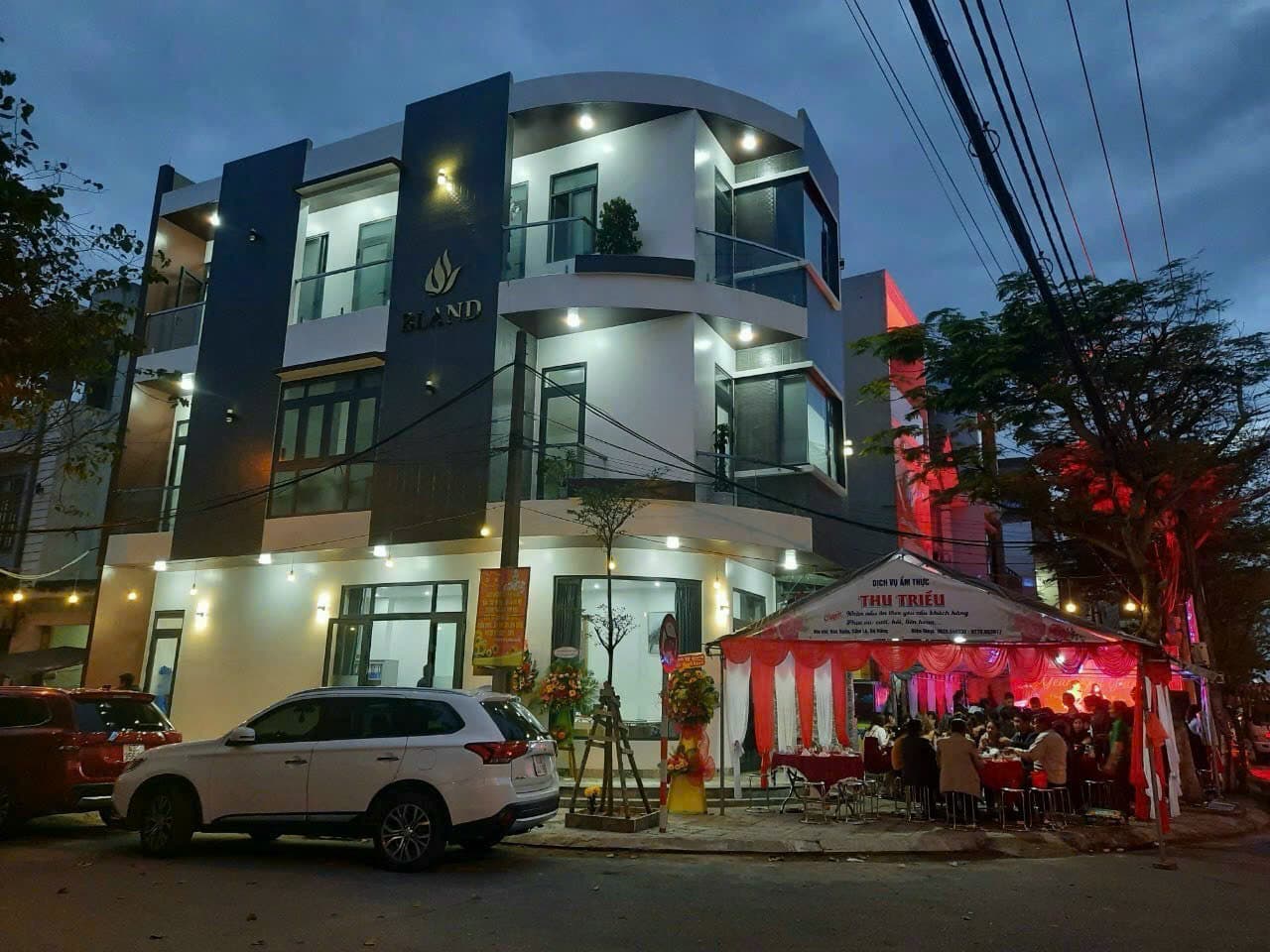 Nhà nguyên căn 3 tầng đường Lê Văn Hiến, phù hợp văn phòng và showroom - Ảnh 3