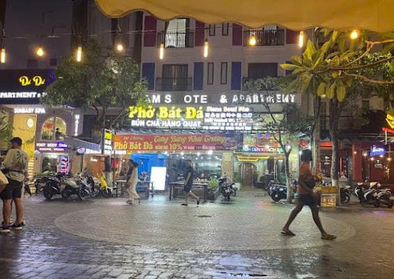 Mặt bằng kinh doanh 2 tầng tại Trần Bạch Đằng - Ảnh 2