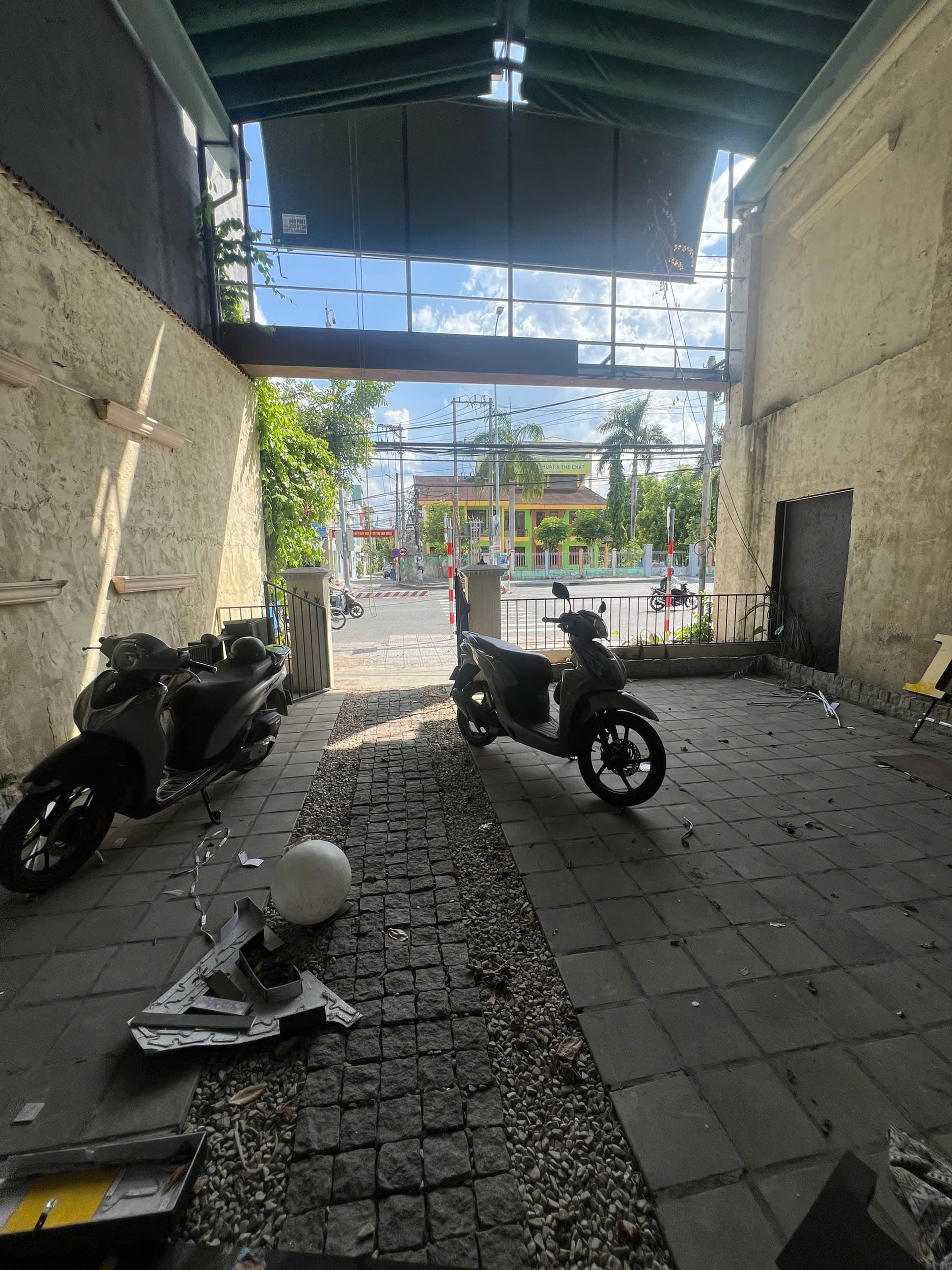 Nhà sân vườn đường Tôn Đức Thắng - Ảnh 1