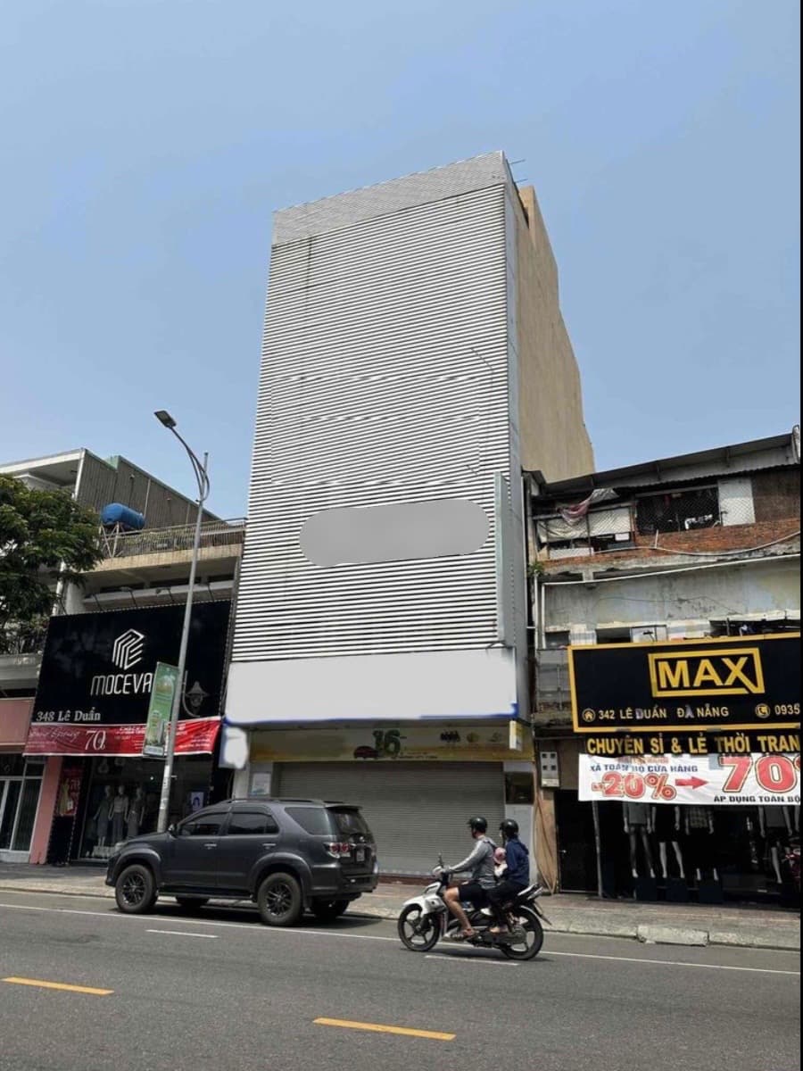Nhà nguyên căn 5 tầng đường Lê Duẩn, diện tích 135m2, phù hợp kinh doanh và văn phòng - Ảnh 2