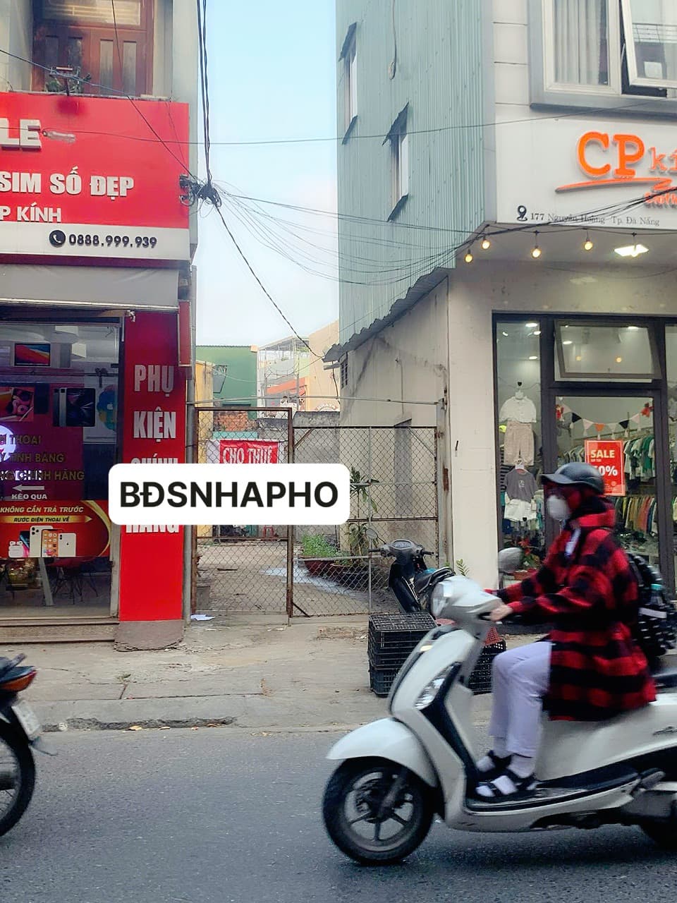 Mặt bằng đất trống 255m2 tại Nguyễn Hoàng, quận Hải Châu, phù hợp kinh doanh - Ảnh 1