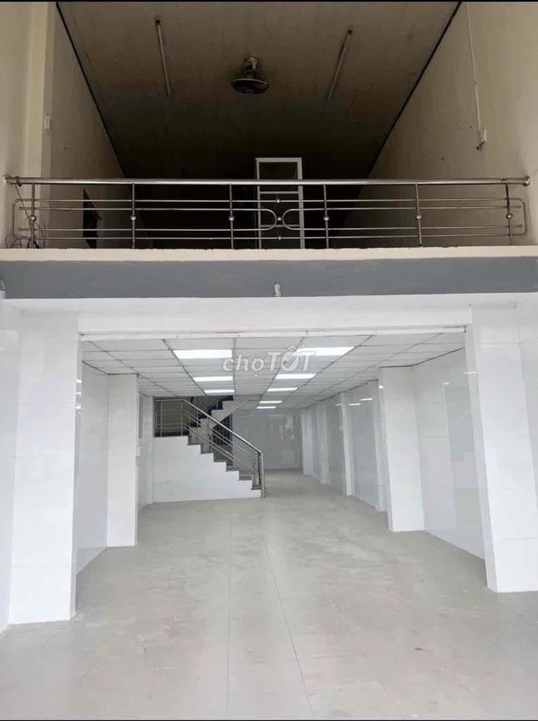 Nhà 2 tầng mặt tiền tại Tôn Đức Thắng, phù hợp kinh doanh - Ảnh 2