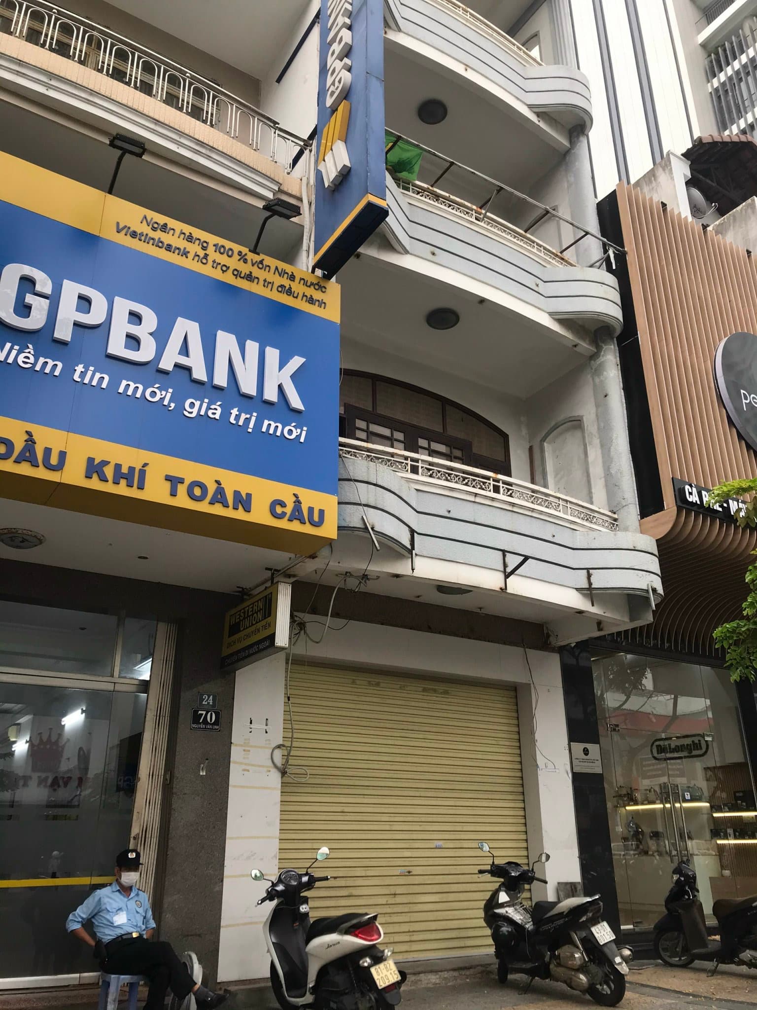 Nhà nguyên căn 3 tầng Nguyễn Văn Linh, diện tích 106m2, phù hợp kinh doanh - Ảnh 1