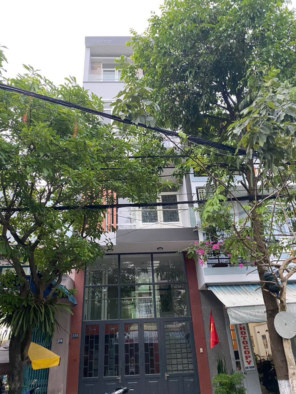 Nhà 5 tầng có thang máy tại Tố Hữu, diện tích 82m2, phù hợp kinh doanh - Ảnh 2