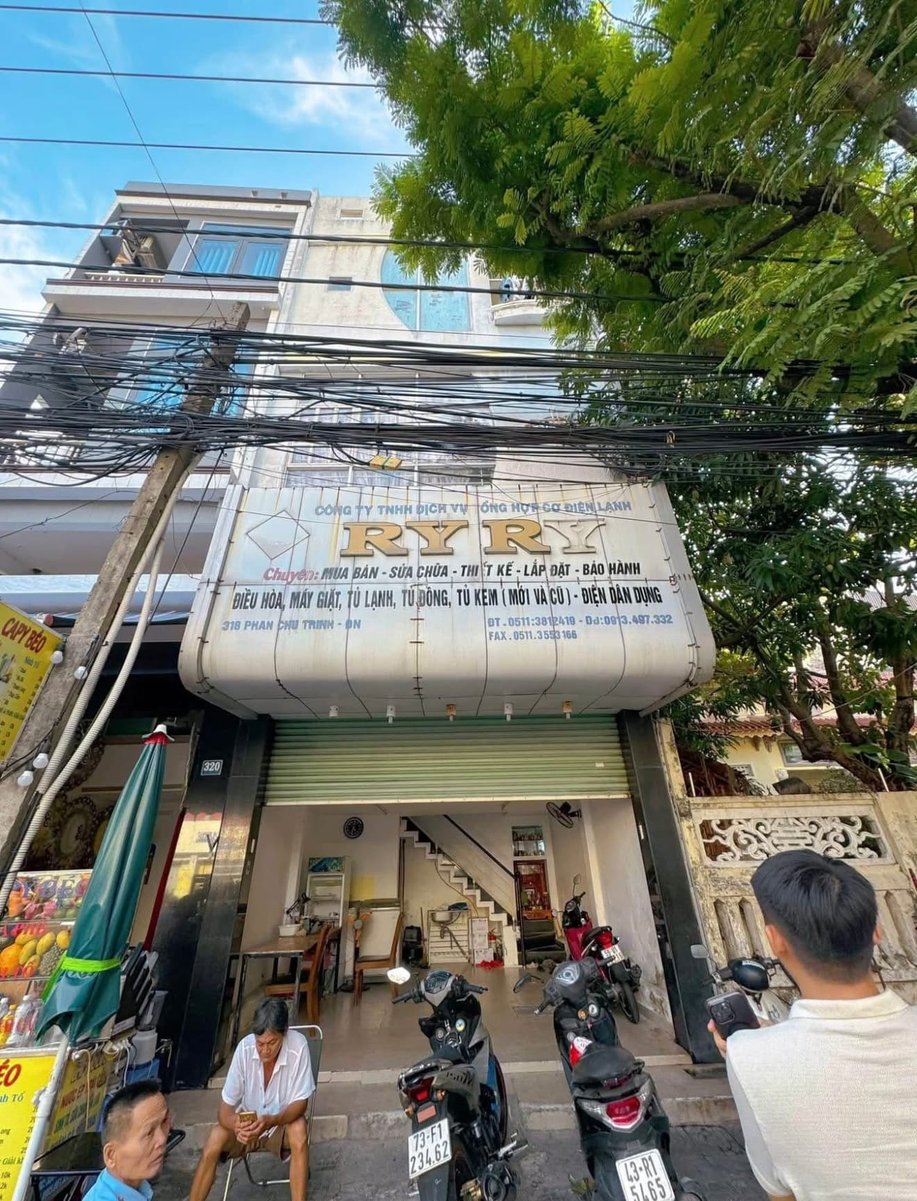 Nhà nguyên căn 3 tầng rưỡi đường Phan Châu Trinh, diện tích 30m2 mỗi tầng, phù hợp kinh doanh - Ảnh 1