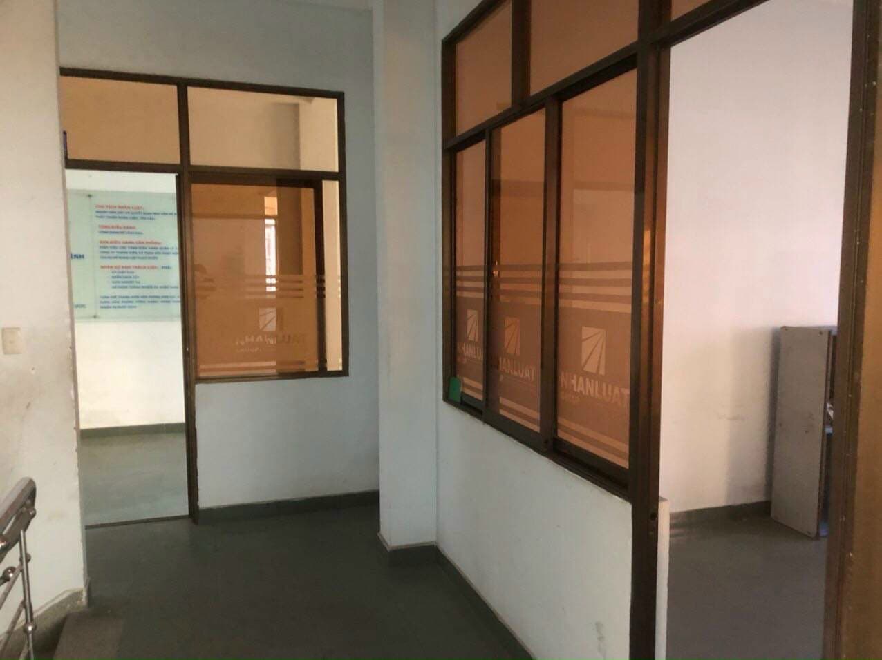 Nhà 5 tầng kiểu văn phòng tại Nguyễn Văn Thoại, diện tích đất 202m2, phù hợp làm văn phòng - Ảnh 3