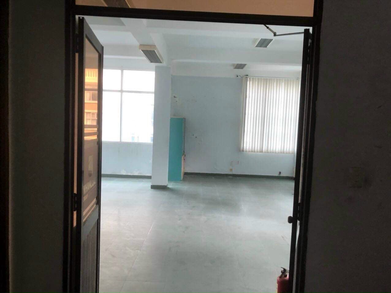 Nhà 5 tầng kiểu văn phòng tại Nguyễn Văn Thoại, diện tích đất 202m2, phù hợp làm văn phòng - Ảnh 5