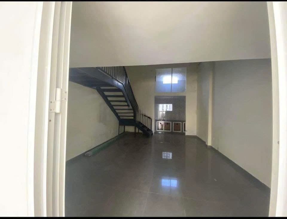 Nhà nguyên căn 3 tầng đường Lê Độ, quận Thanh Khê, phù hợp kinh doanh - Ảnh 1