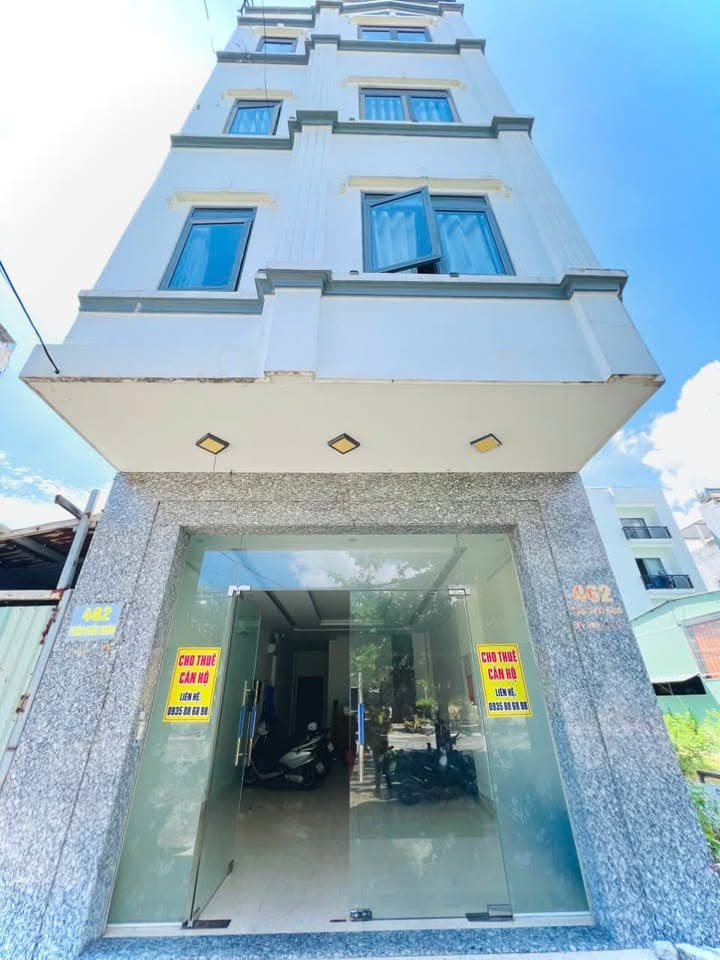 Khách sạn 10 phòng tại Trần Quốc Hoàn, diện tích 100m², phù hợp lưu trú - Ảnh 1