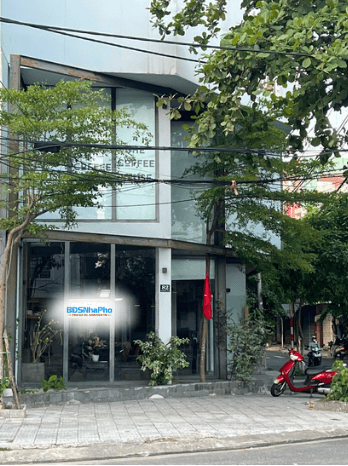 Nhà 3 tầng 130m2 mặt tiền góc đường 3 Tháng 2 - Xuân Diệu, phù hợp kinh doanh và cà phê - Ảnh 1