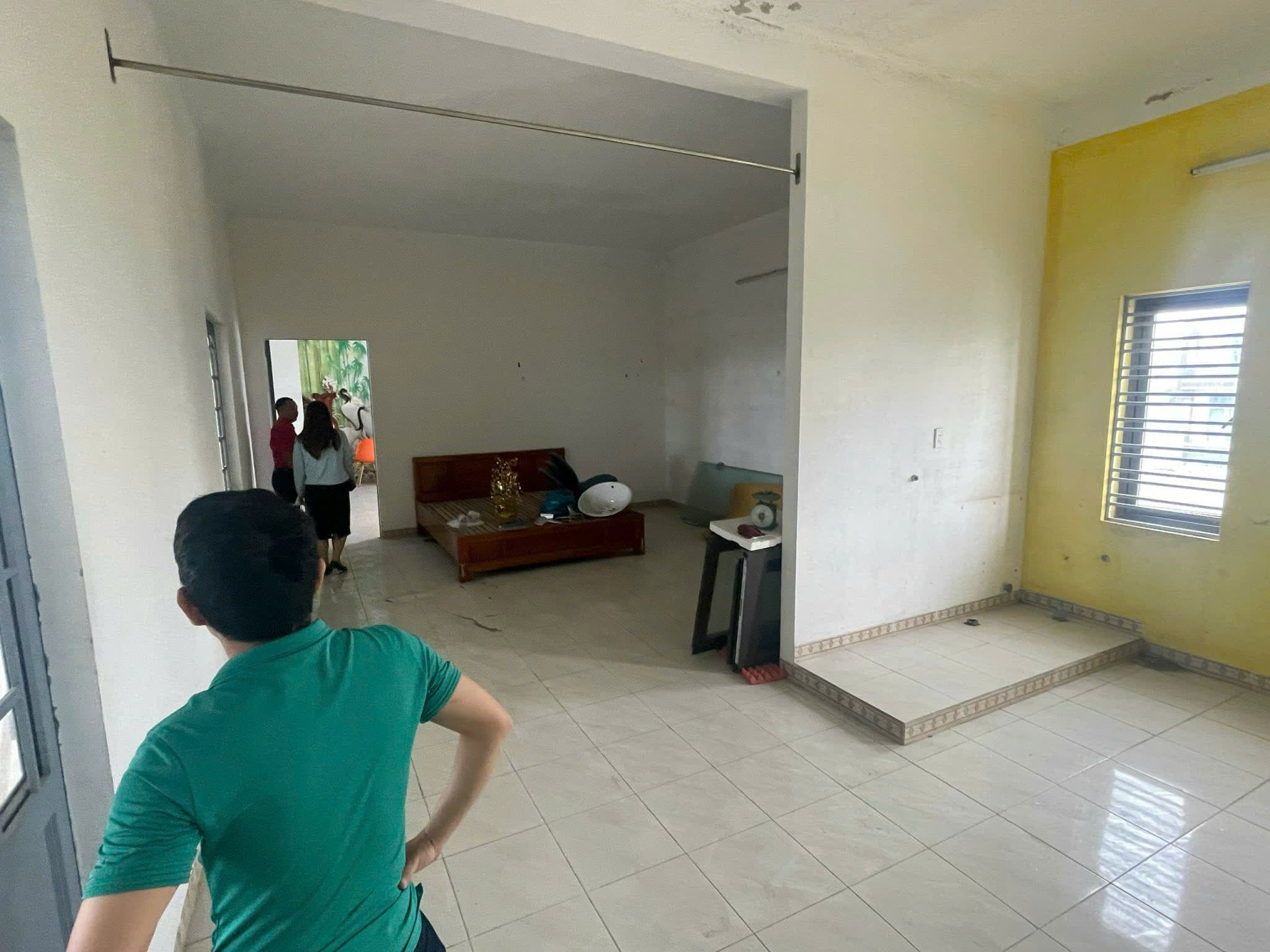 Nhà ở 3 tầng đường Võ Chí Công, diện tích gần 800m2 sử dụng - Ảnh 4