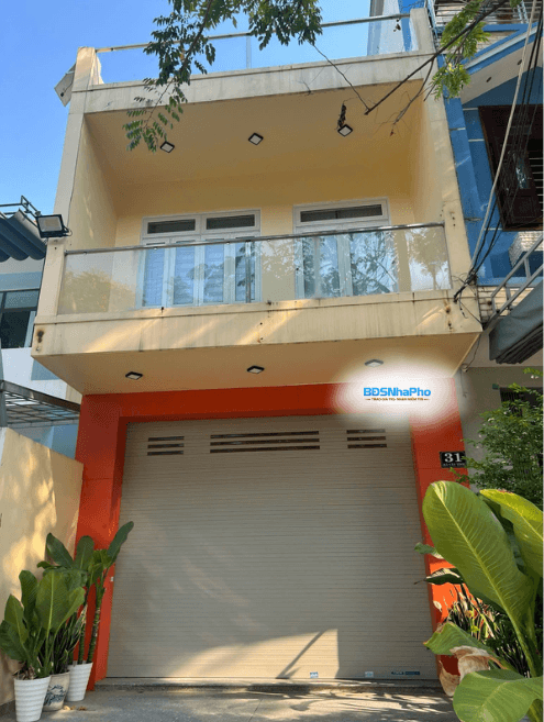 Nhà 3 tầng cho thuê tại Hà Văn Tính, diện tích 105m², phù hợp làm văn phòng hoặc trung tâm dạy học - Ảnh 1