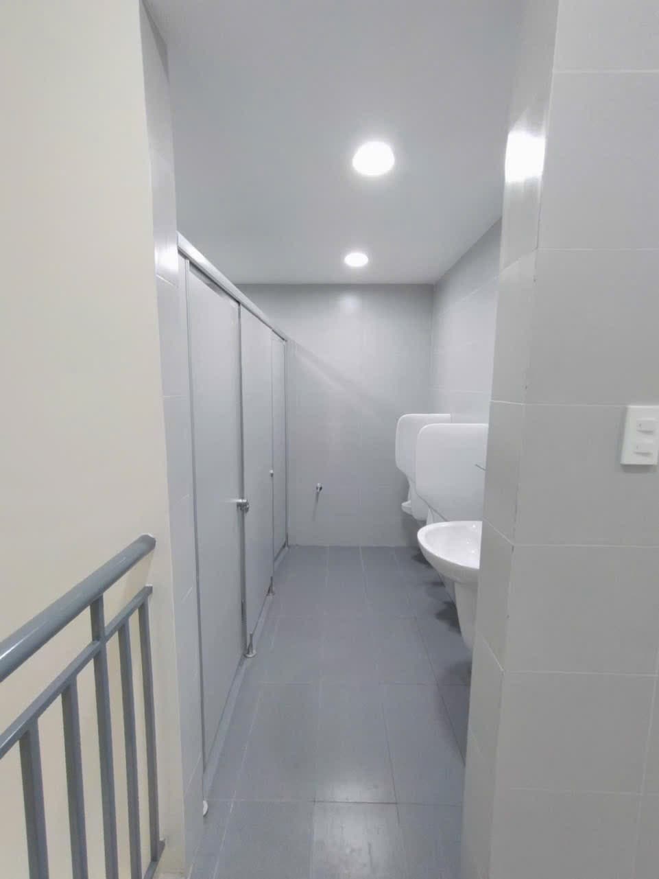 Nhà nguyên căn 3 tầng Lý Tự Trọng, quận Hải Châu - Ảnh 2